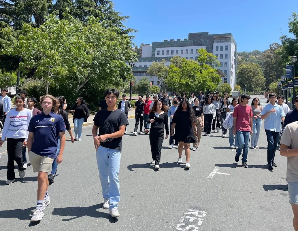 A group of students touring UC Berkeley at the June 2023 Rising C-Suites Business Hackathon